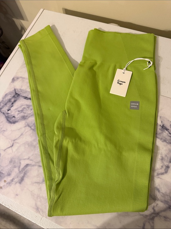 Cream Yoga Pants - Cream Yoga High-Waist Lime Green Leggings